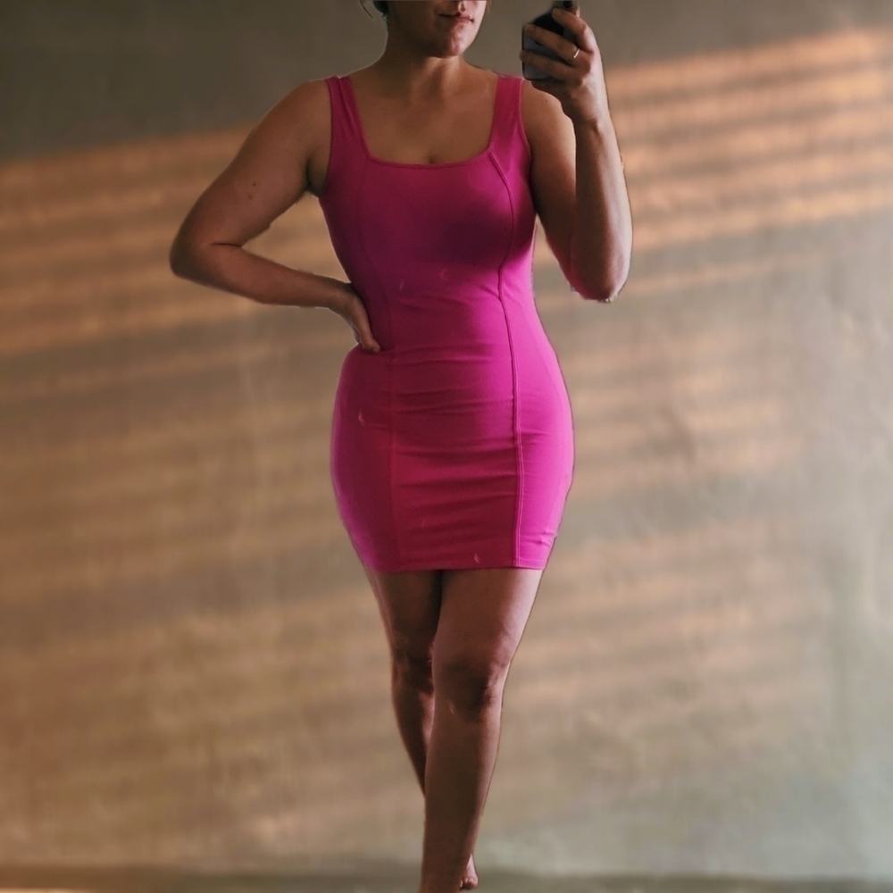 Wild Fable L pink body con dress